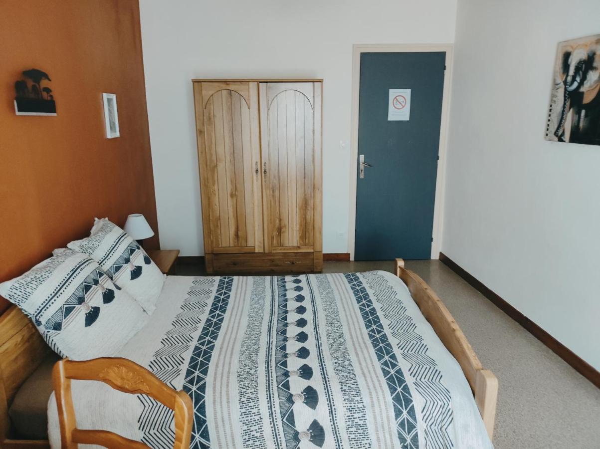 Hotel Le Ys Lounge Bar Badonviller Zewnętrze zdjęcie